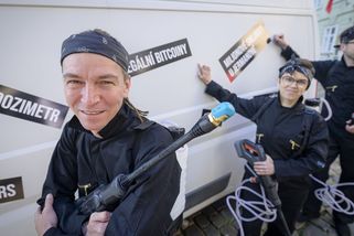 Česko bez kmotrů? Piráti představují nejtvrdší protikorupční balíček od revoluce - Médium.cz